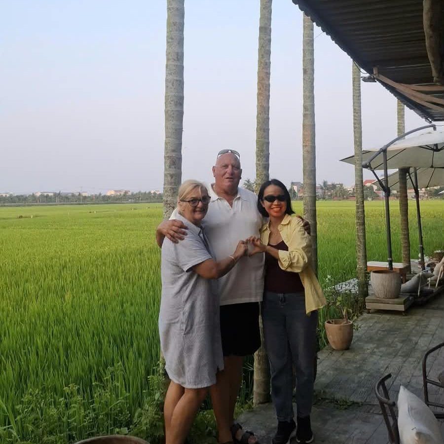 Old friends come back for second time in Hoian