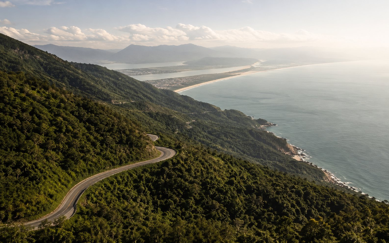 Hai Van Pass & Lang Co